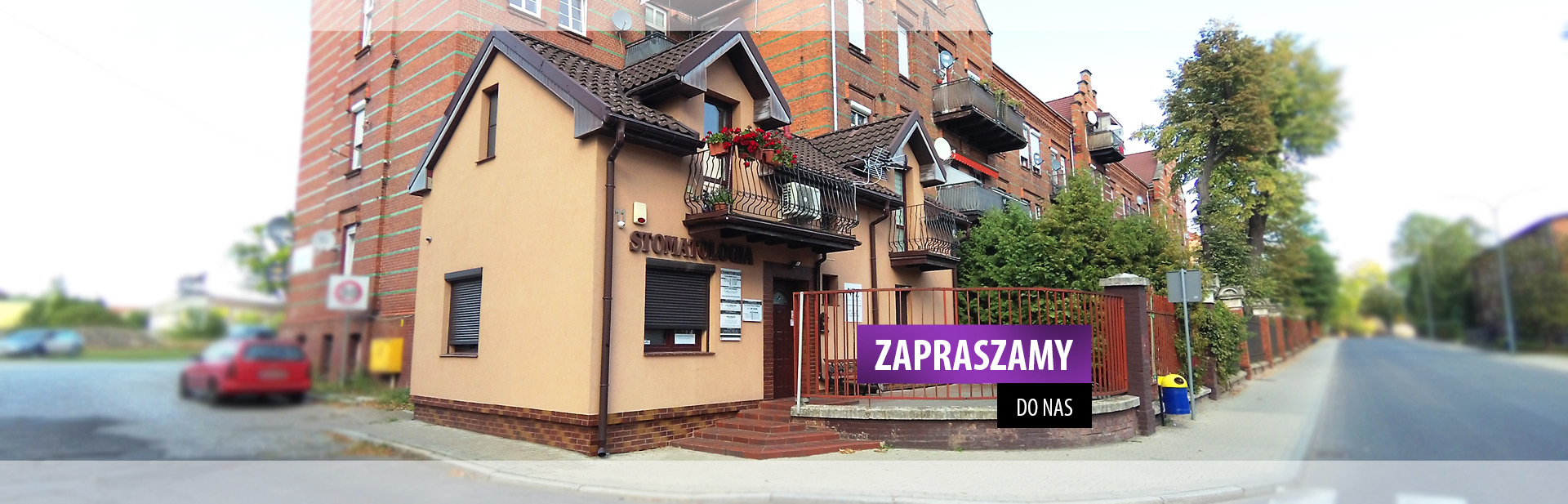 Panorama budynek z zewnątrz. Zapraszamy